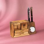 رومیزی گاه شمار همراه با ساعت کد 41104